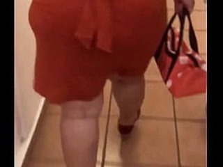 Big ass mother in law ready to fuck